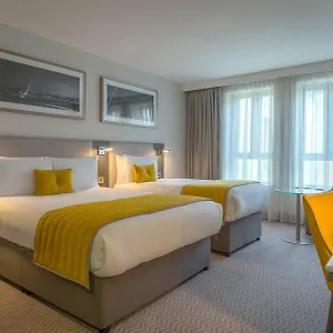 https://maldron-pearse-street.dublin-hotelsweb.com