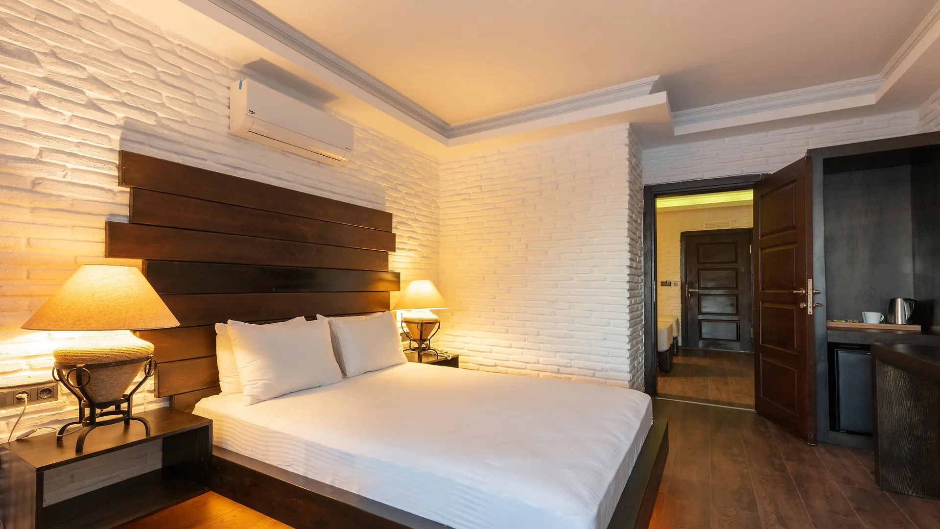 Manaspark Deluxe Hotel Ölüdeniz 4*,  Turcja